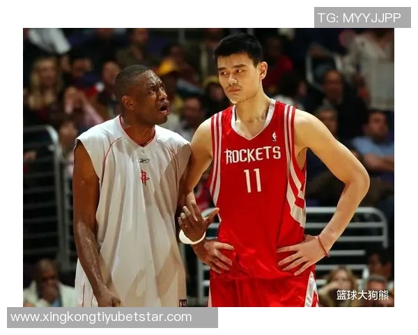 本戈登回忆初见姚明时的震撼感受竟认为他体内有外星人操控着他